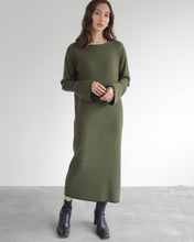 Load image into Gallery viewer, Back open rib knit dress
